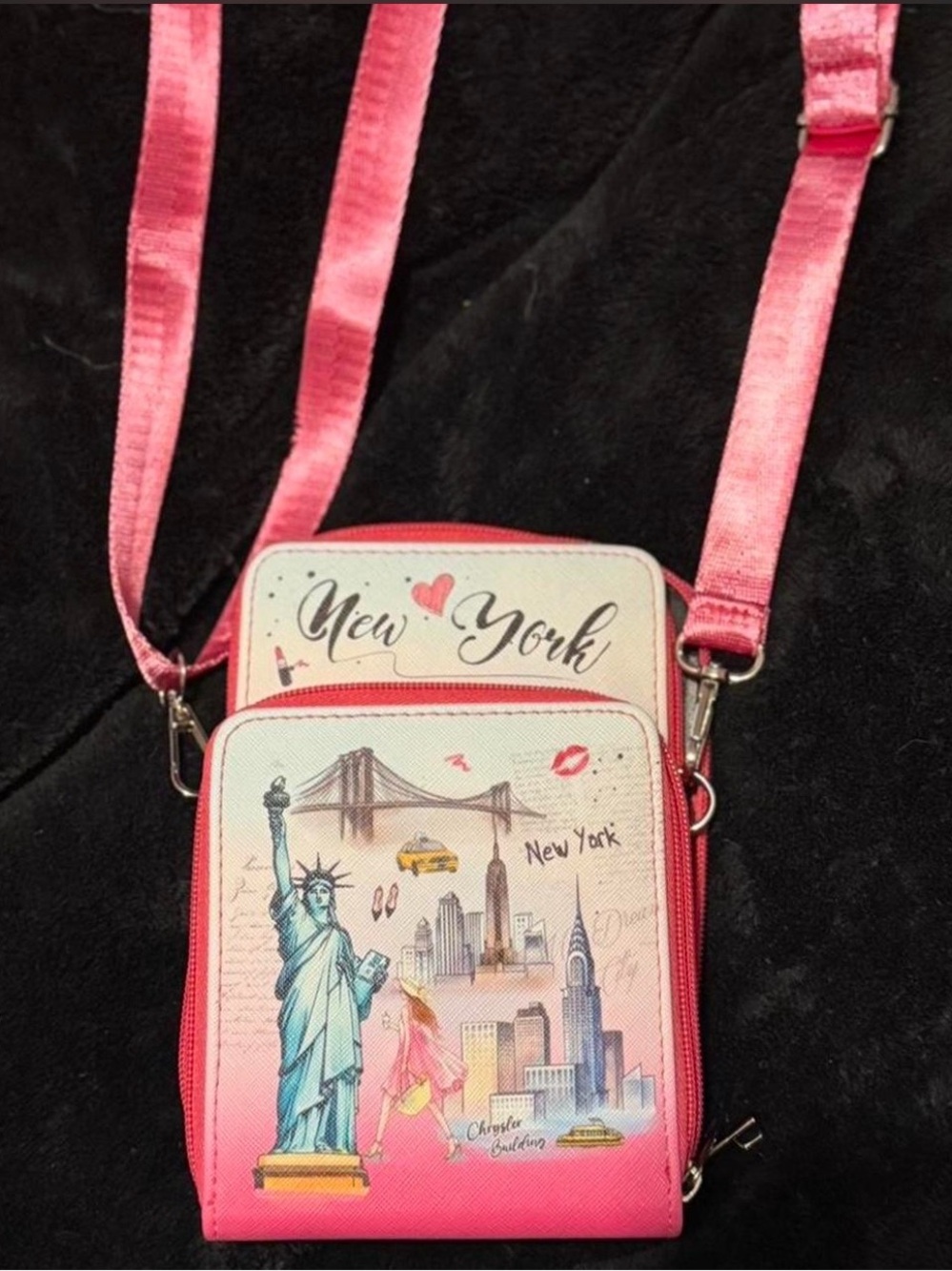 New York Illustrated Crossbody Bag in Pink - Women's Travel Purse